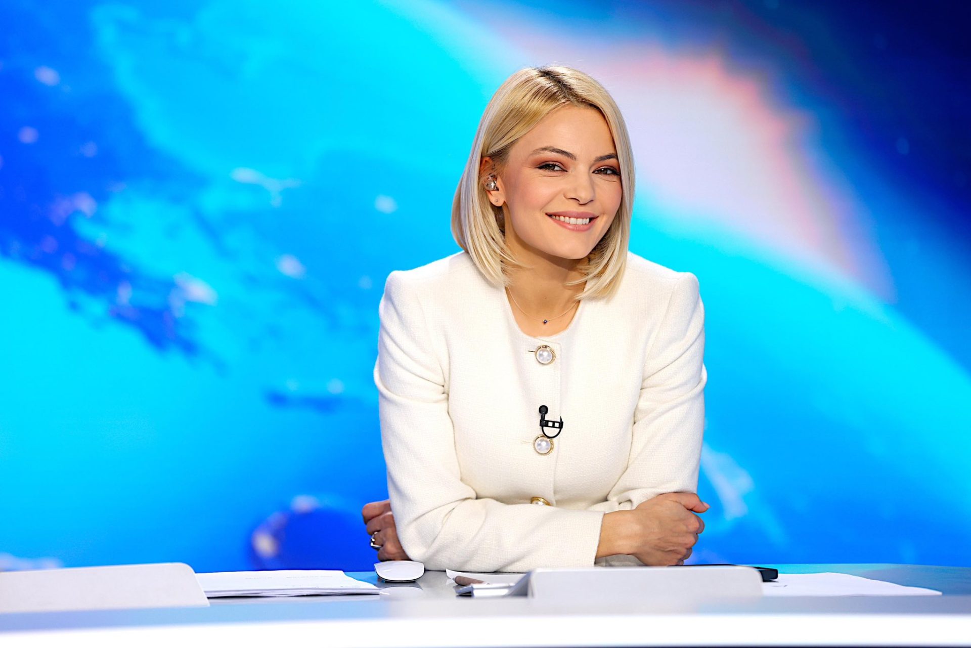 Lavinia Petrea rupe tăcerea: Secretul din culise al TV! „Citim cu nod în gât”