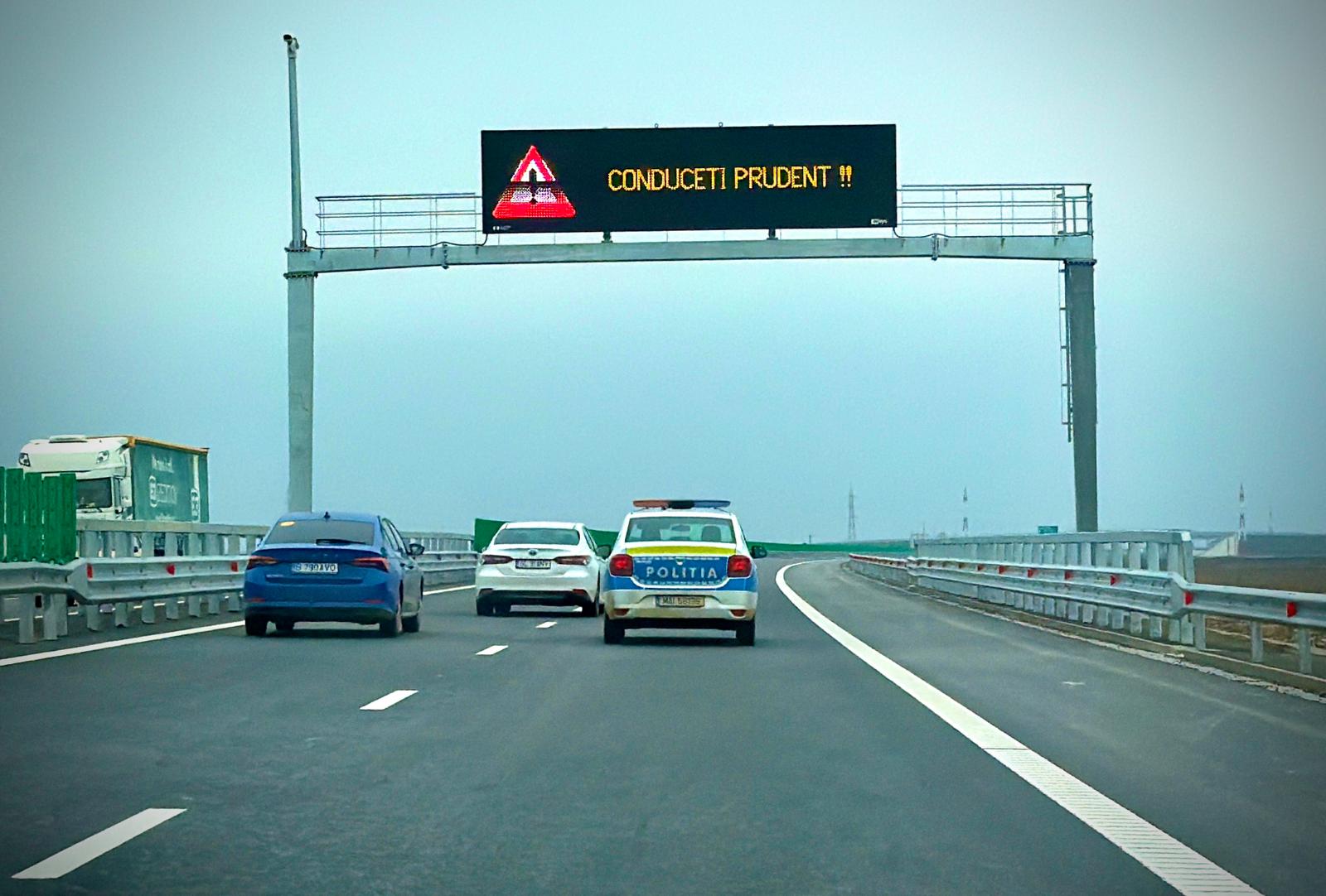 Restricții de trafic pe A7 și restricții de circulație în perioada Paștelui pentru vehiculele de peste 7,5 tone Traficul rutier va fi restricționat joi, 9 aprilie, pe Autostrada A7, la kilometrul 54+690, pe Calea 1 (sensul București – Focșani)