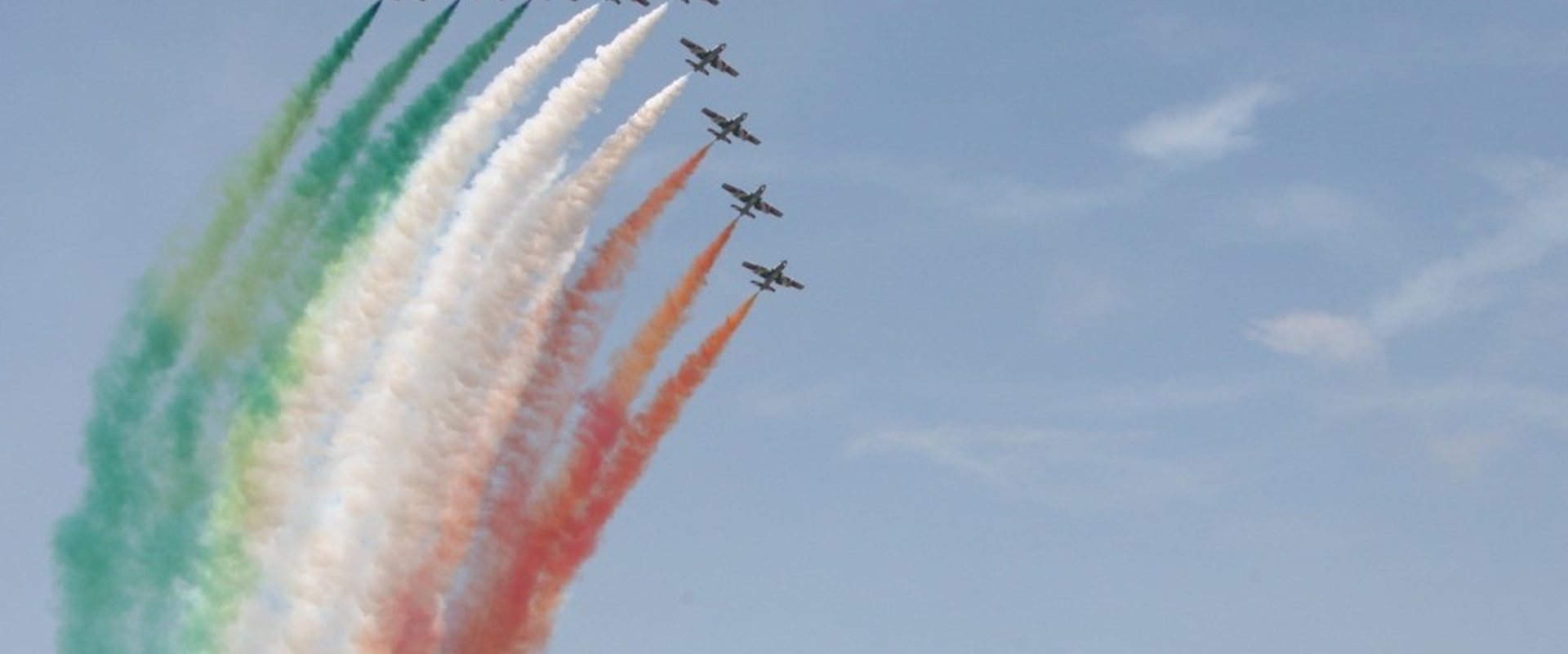 Frecce Tricolori revin la București: Spectacol aviatic grandios la BIAS 2026!