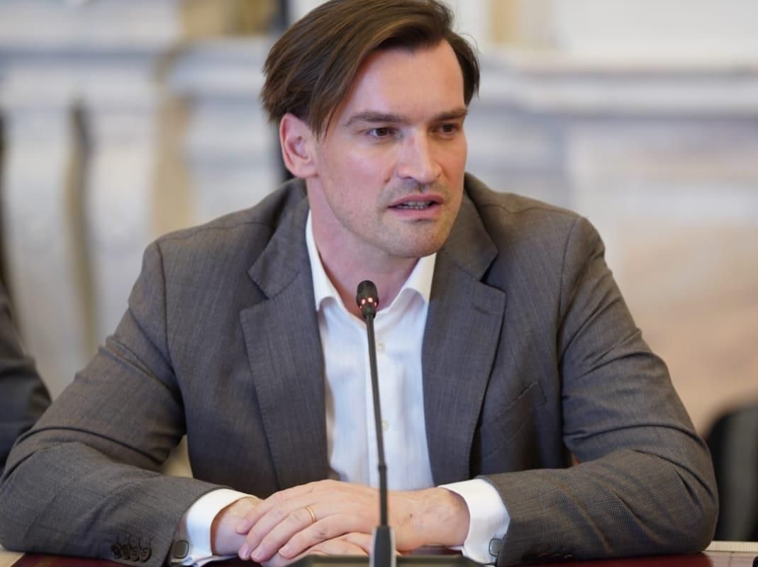 Pacienții cu hemofilie, sprijiniți mereu: Ce mărturisește un medic din România