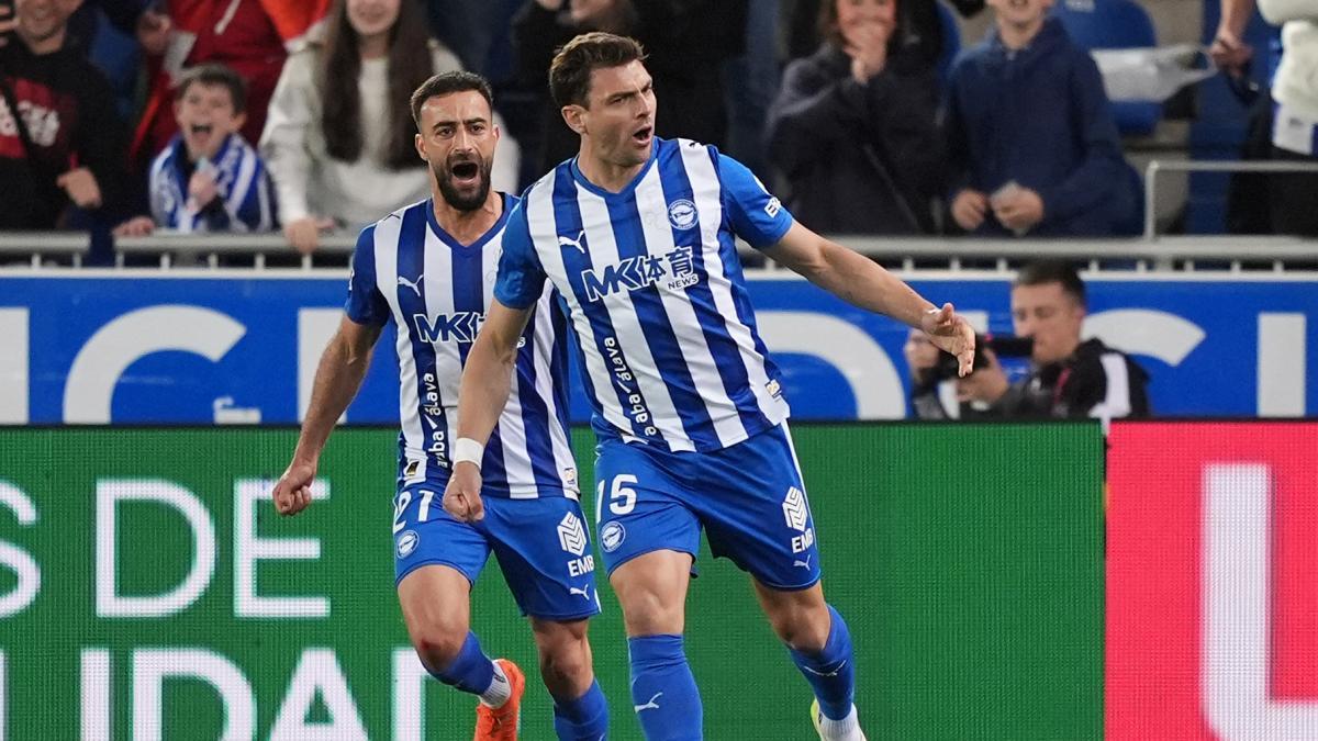Egalitate dramatică la final de meci: Alavés și Osasuna, despărțite de un penalty în prelungiri Meciul tensionat dintre Deportivo Alavés și Osasuna s-a încheiat cu o remiză de 2-2, după ce un penalty transformat de Lucas Boyé în prelungiri a salvat un punct pentru echipa gazdă