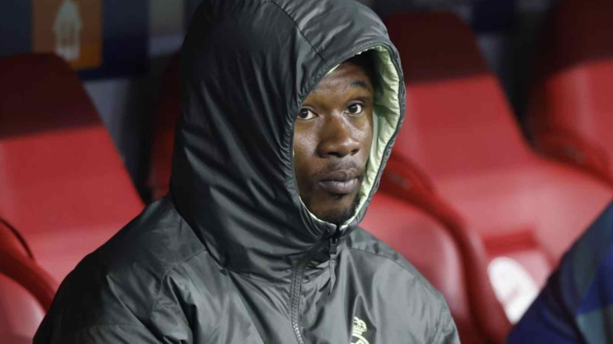 Lacrimi, vină și o situație limită: Drama vieții lui Donald Trump