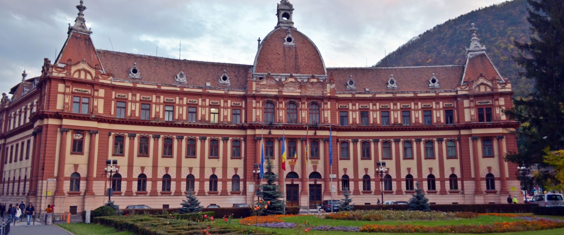 Clădirea-simbol: Palatul Administrativ, reabilitare cu fonduri de la Ministerul Dezvoltării