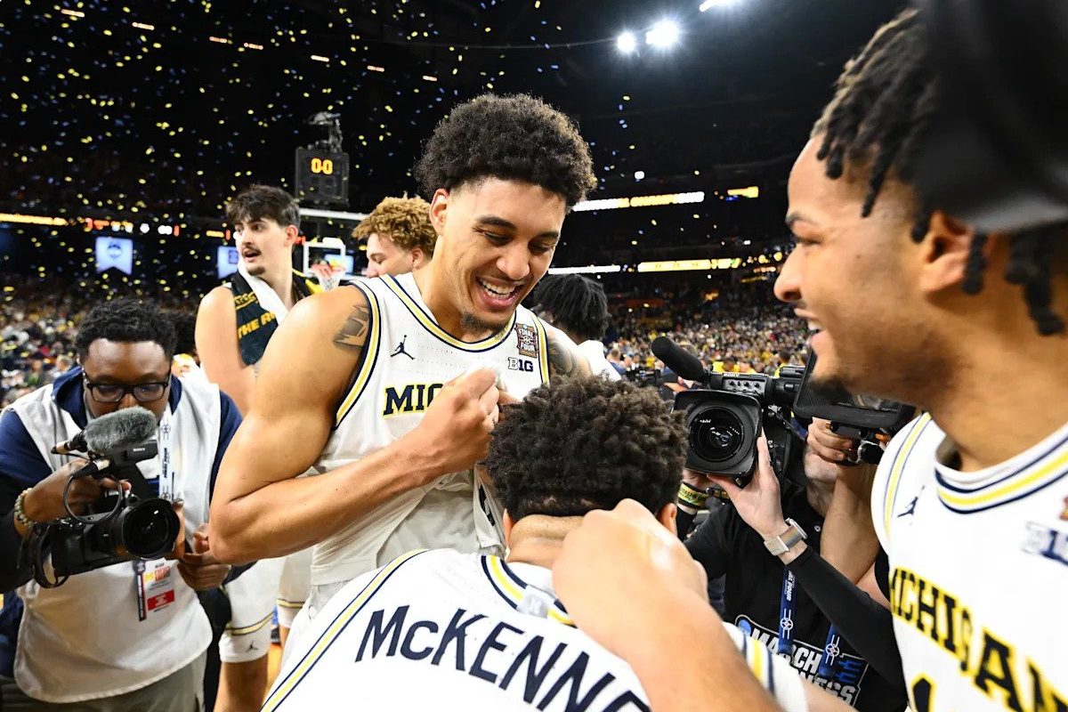 A fost urât, dar a meritat: Universitatea din MICHIGAN a câștigat titlul național după 37 de ani Echipa de baschet a Universității din MICHIGAN a învins UCONN cu scorul de 69-63 și a triumfat în turneul masculin NCAA din 2026