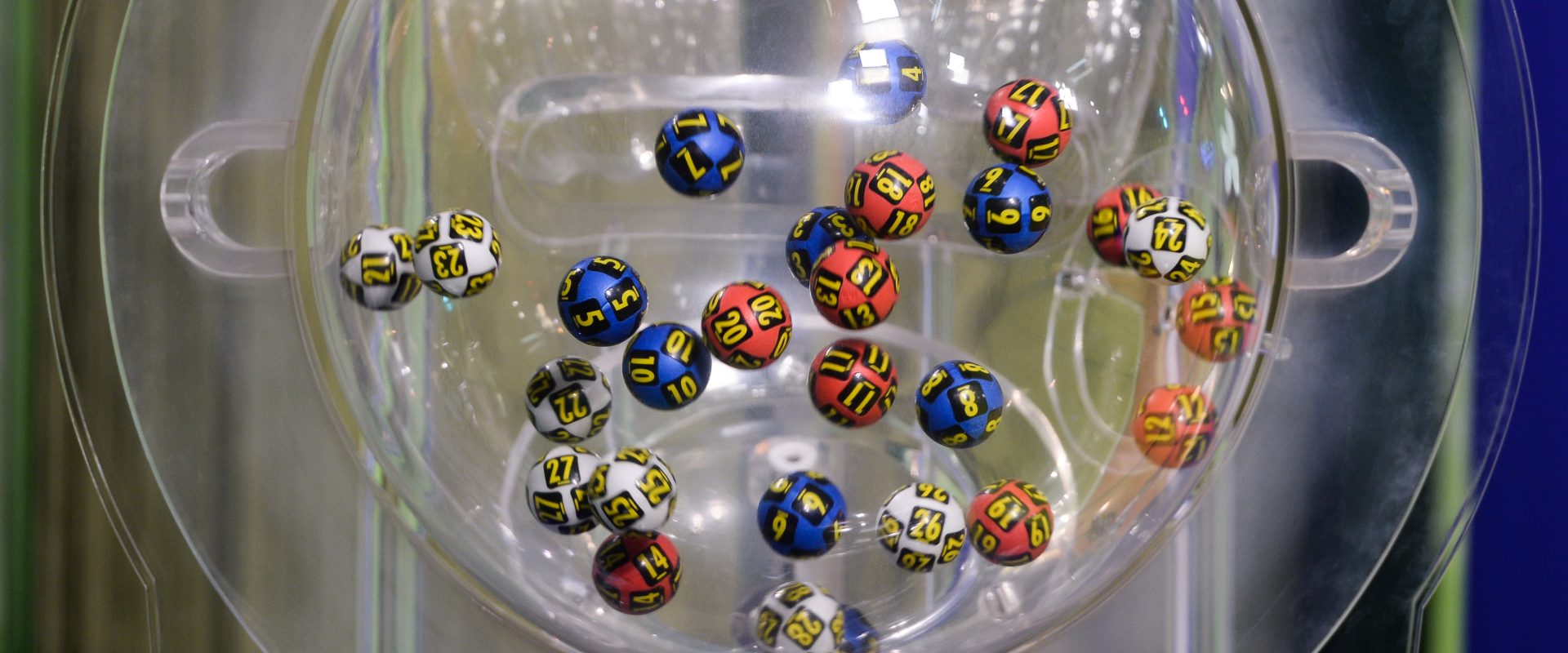 Loto Paște 2026: Vezi numerele norocoase! Ce români au dat lovitura