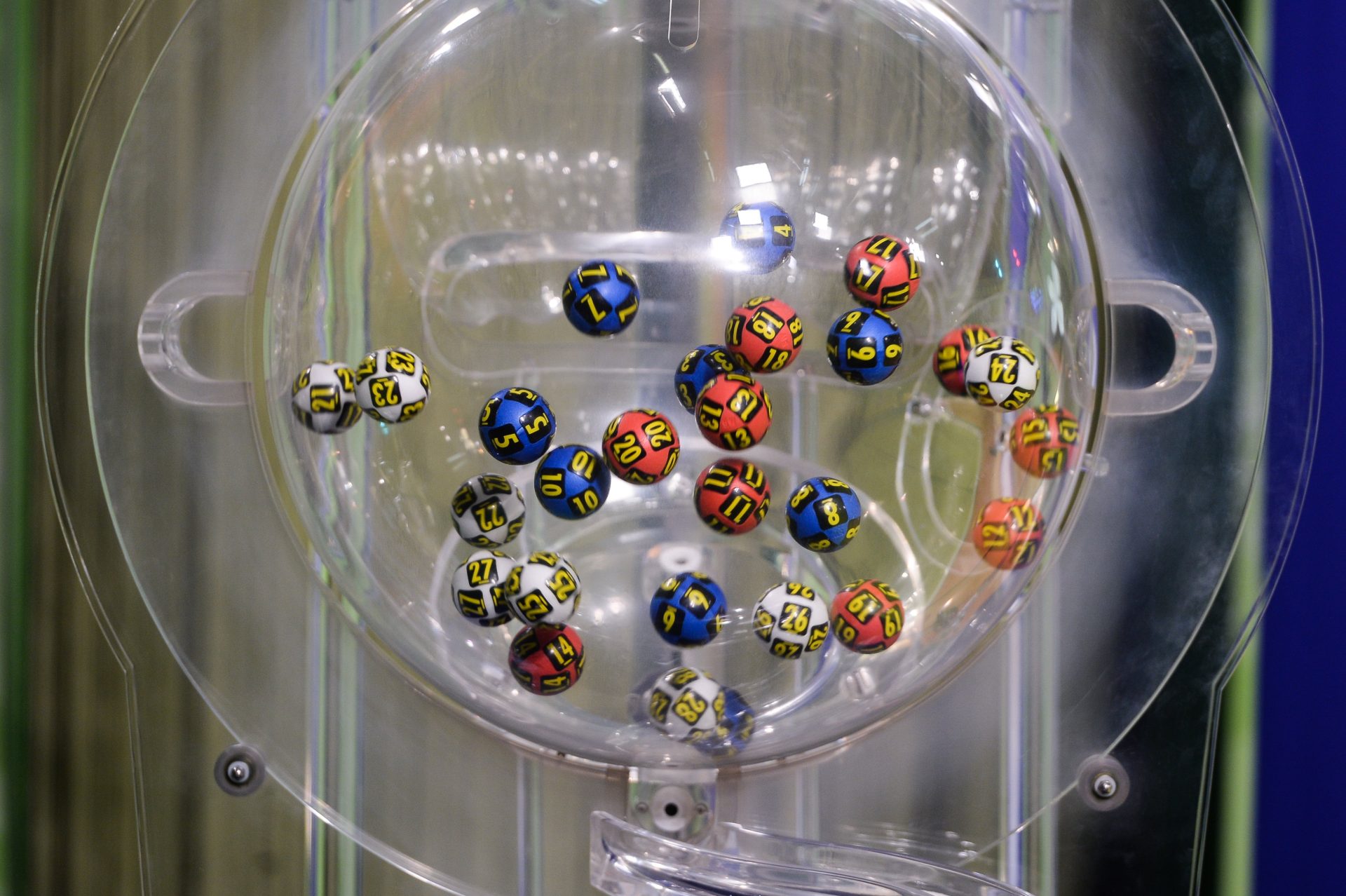 Loto Paște 2026: Vezi numerele norocoase! Ce români au dat lovitura