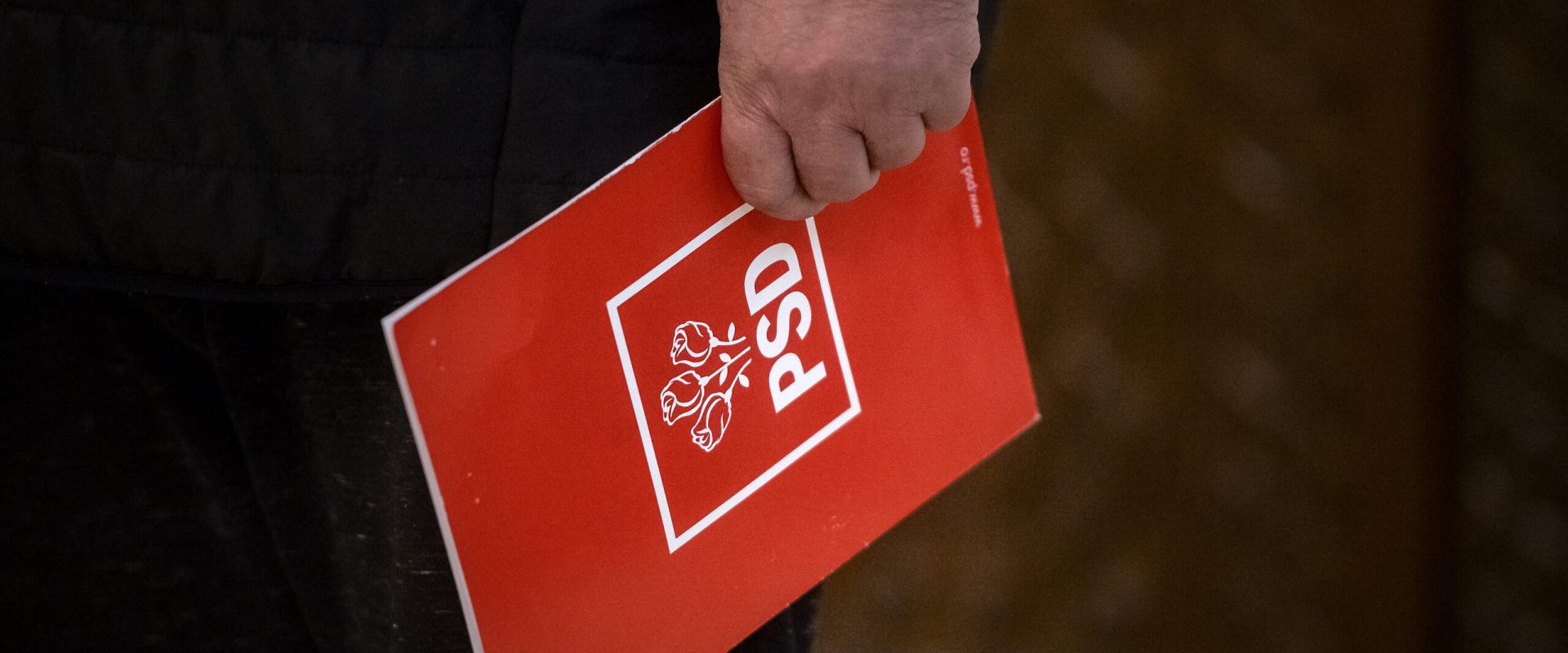 PSD, atac frontal la Bolojan: Privatizări contestate