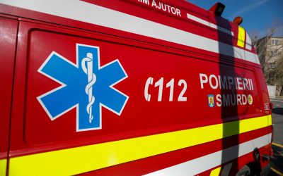 Barbat rănit după ce deltaplanul s-a agățat de copaci în Alba