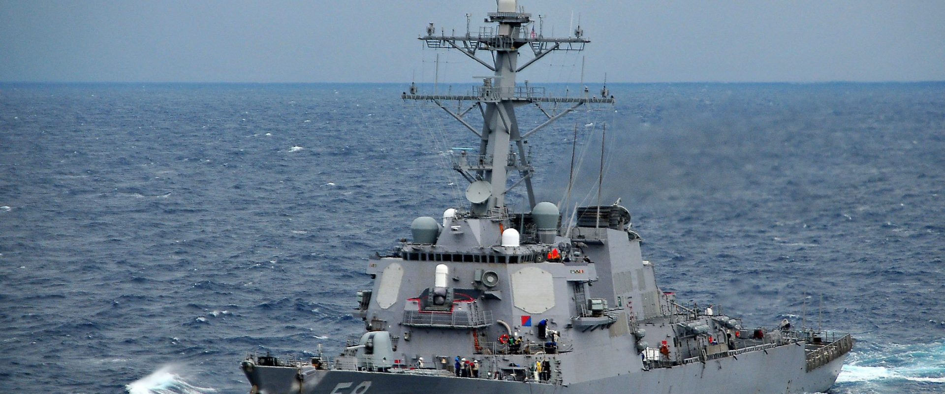 Petroliere iraniene, blocate de SUA: Marina americană dă tonul sub Donald Trump