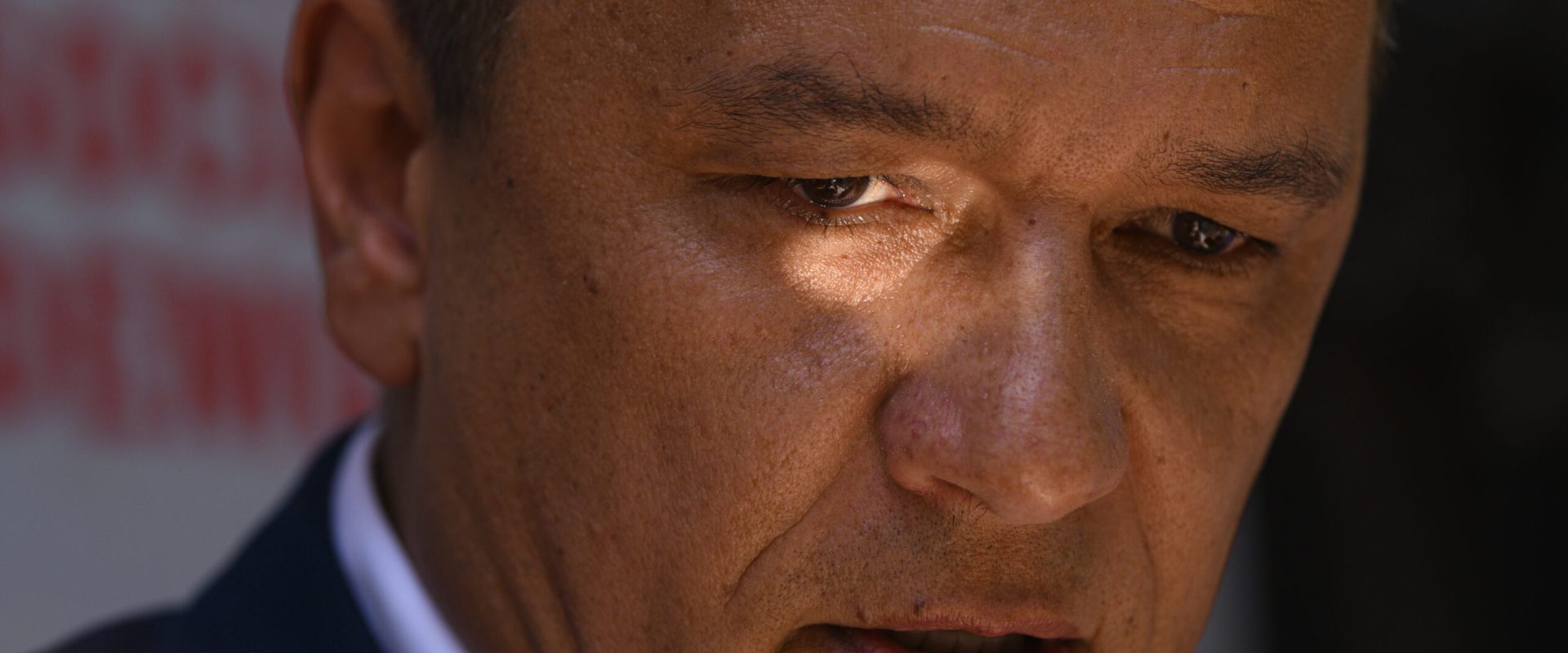 Am încercat plus valoare: Ce spun experții despre direcția Guvernului în România?