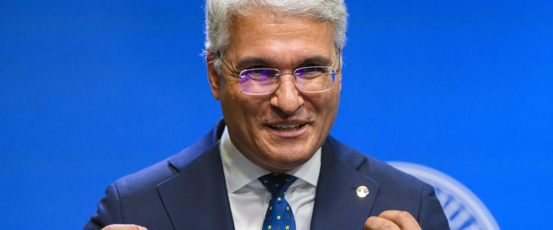 Reforma, nu show: Cum se face treabă, nu TikTok sau TV