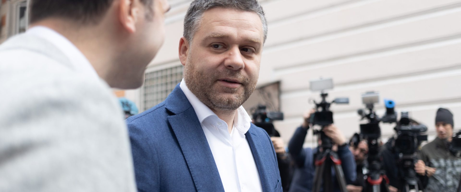 PNL sfidează PSD: Schimbarea premierului, un pas spre ruperea coaliției