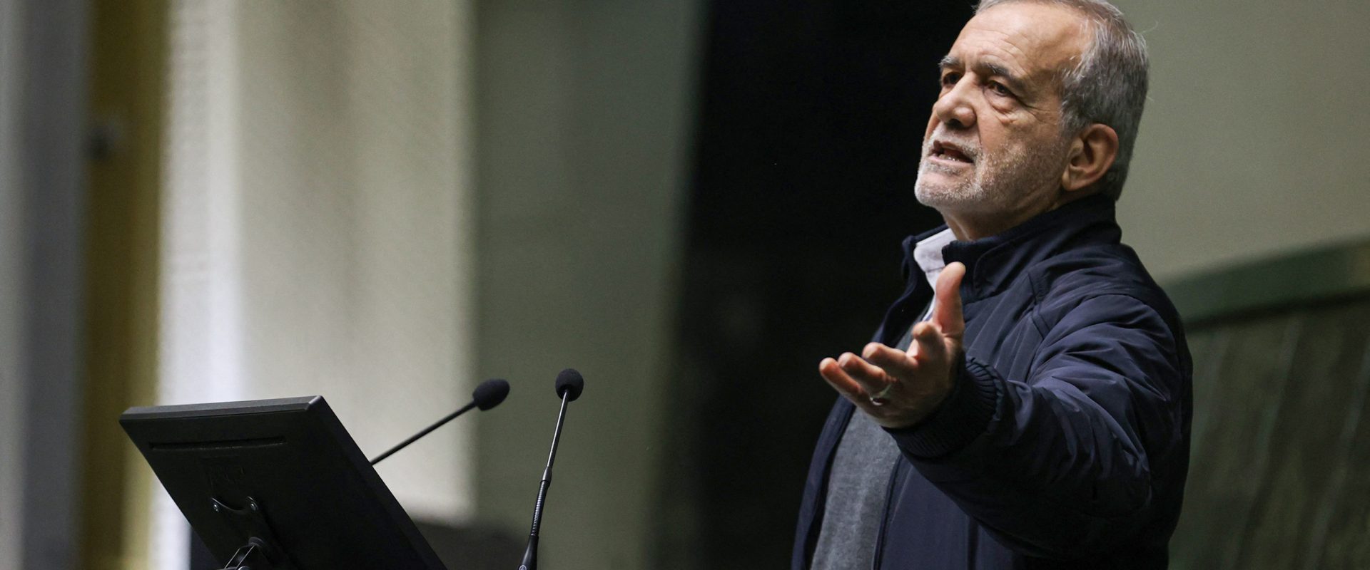 Președintele Iranului vrea dialog cu americanii: Scrisoare directă către poporul american