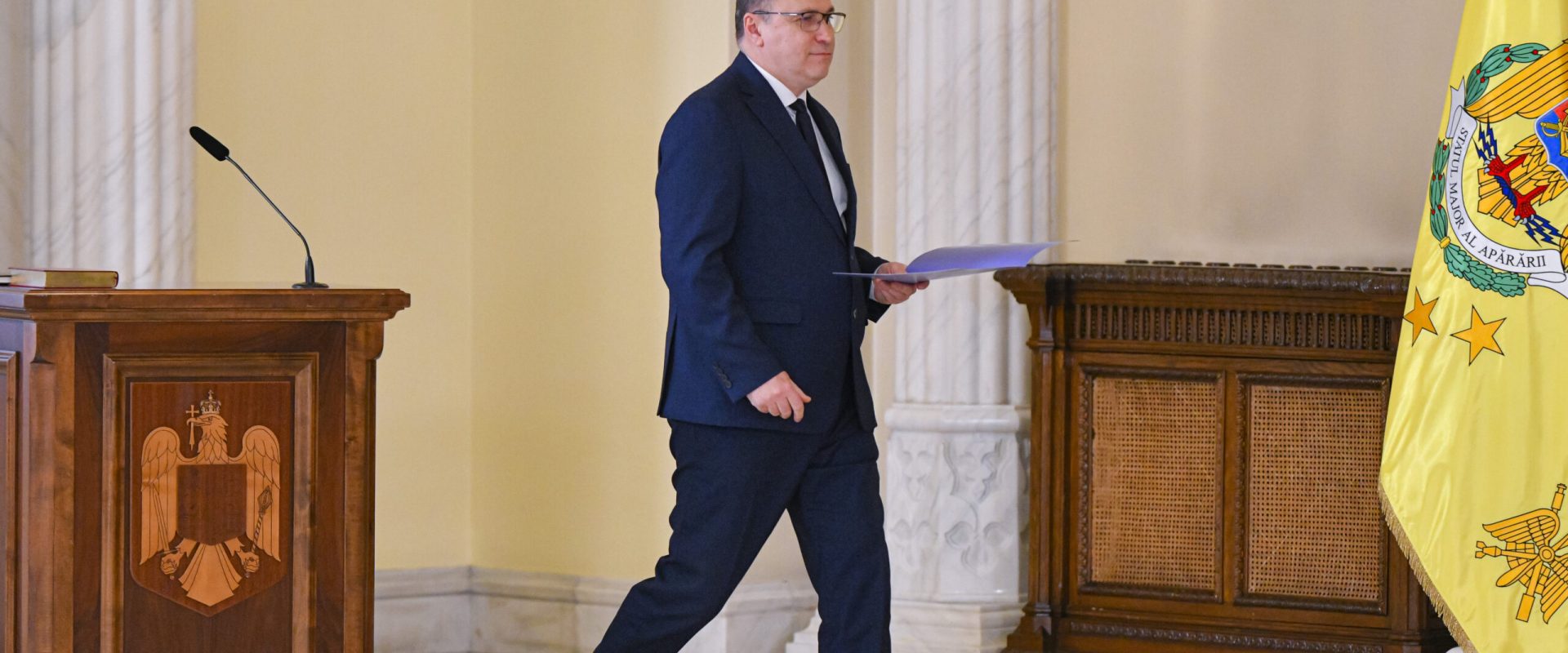 Dimian vrea bani în plus pentru profesori: Munca de acasă e inclusă