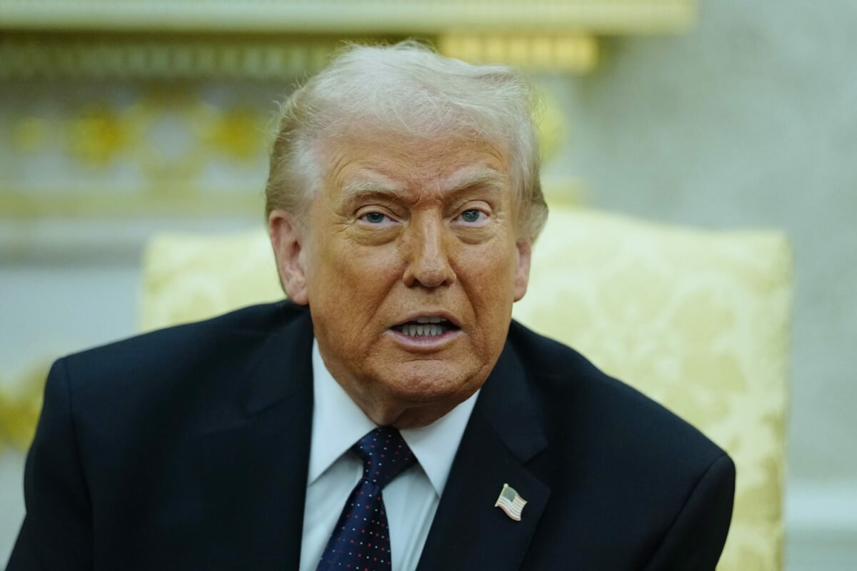 Trump, vindecător IA ca Iisus? Imaginea virală stârnește controverse