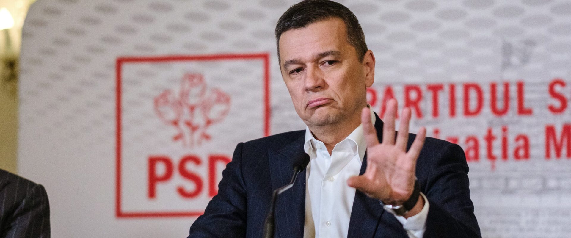 Ce „șobolănisme” pregătesc politicienii în secret, dezvăluie surse