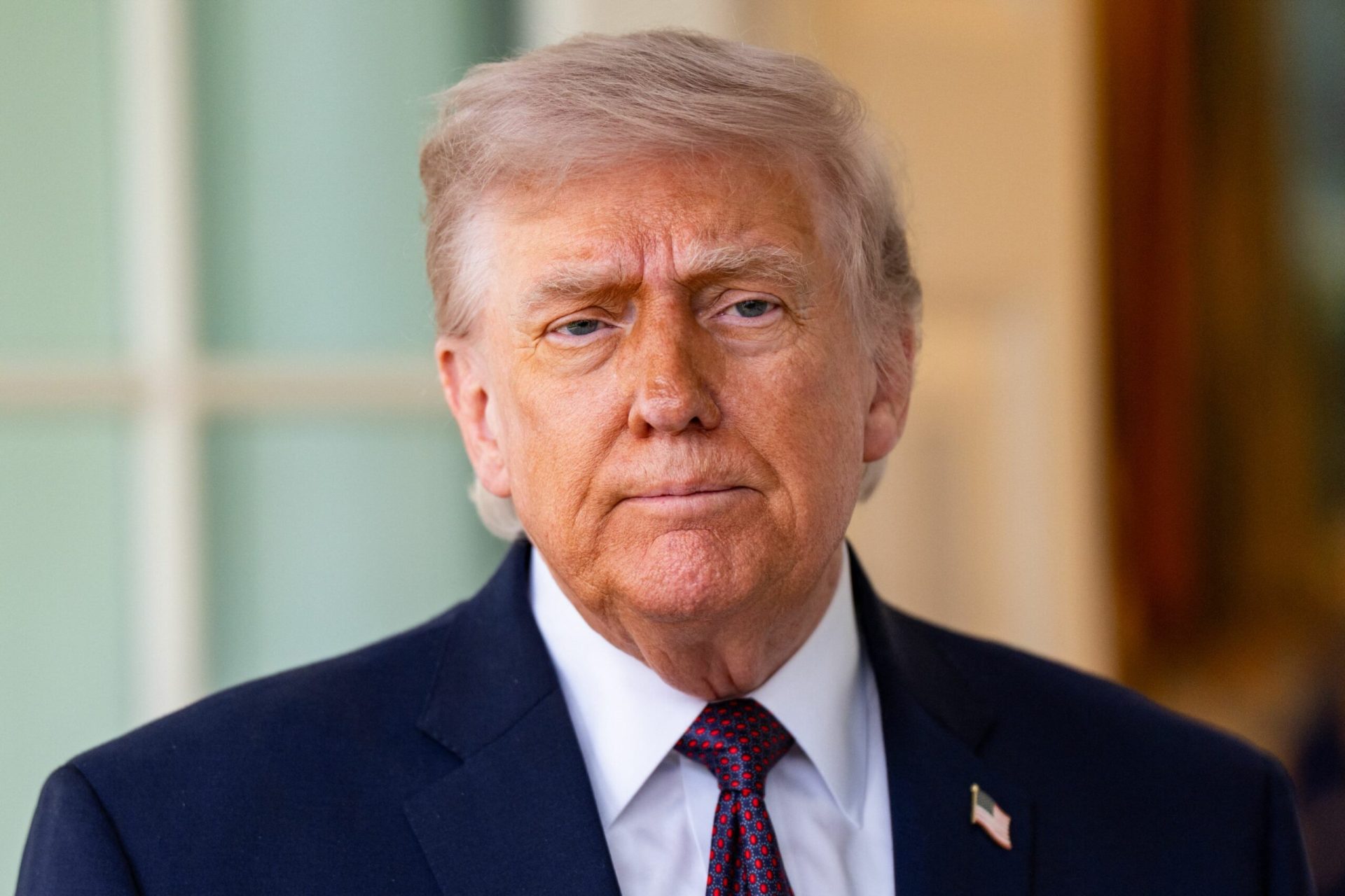 Trump, din nou sub tirul Senatului SUA: Războiul cu Iranul, mărul discordiei