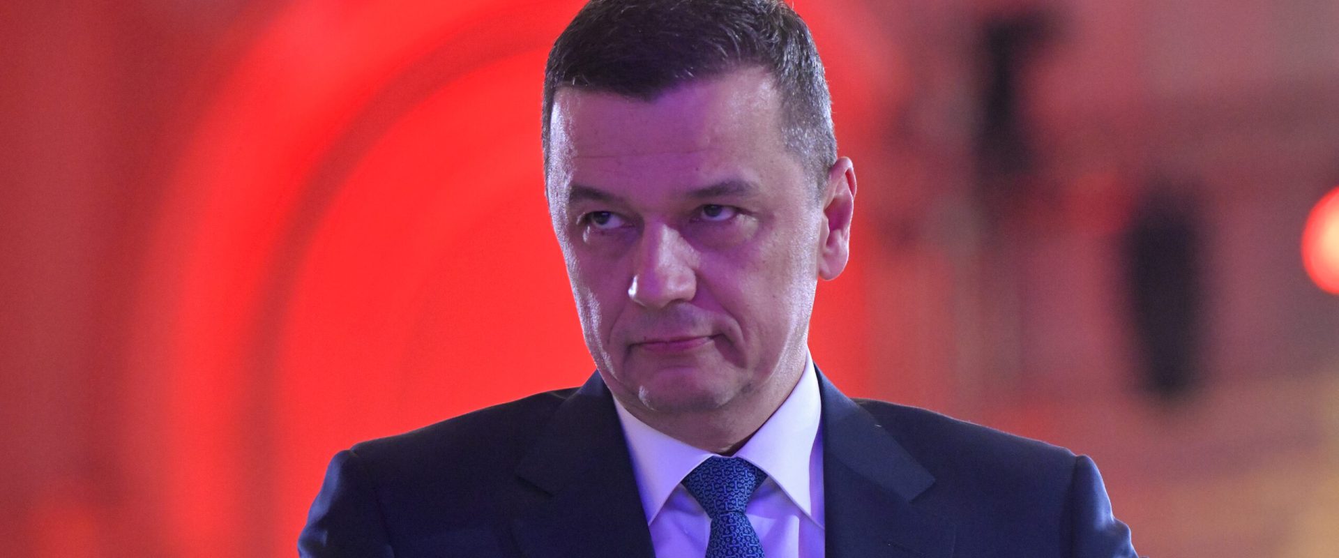 România, iar la răspântie: Criza politică se adâncește la București