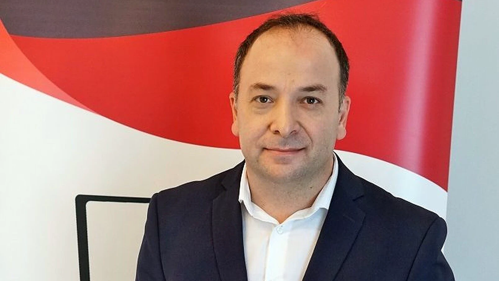 Negrescu dărâmă mitul „Nu ne vindem țara”: Companiile de pe bursă și controlul statului