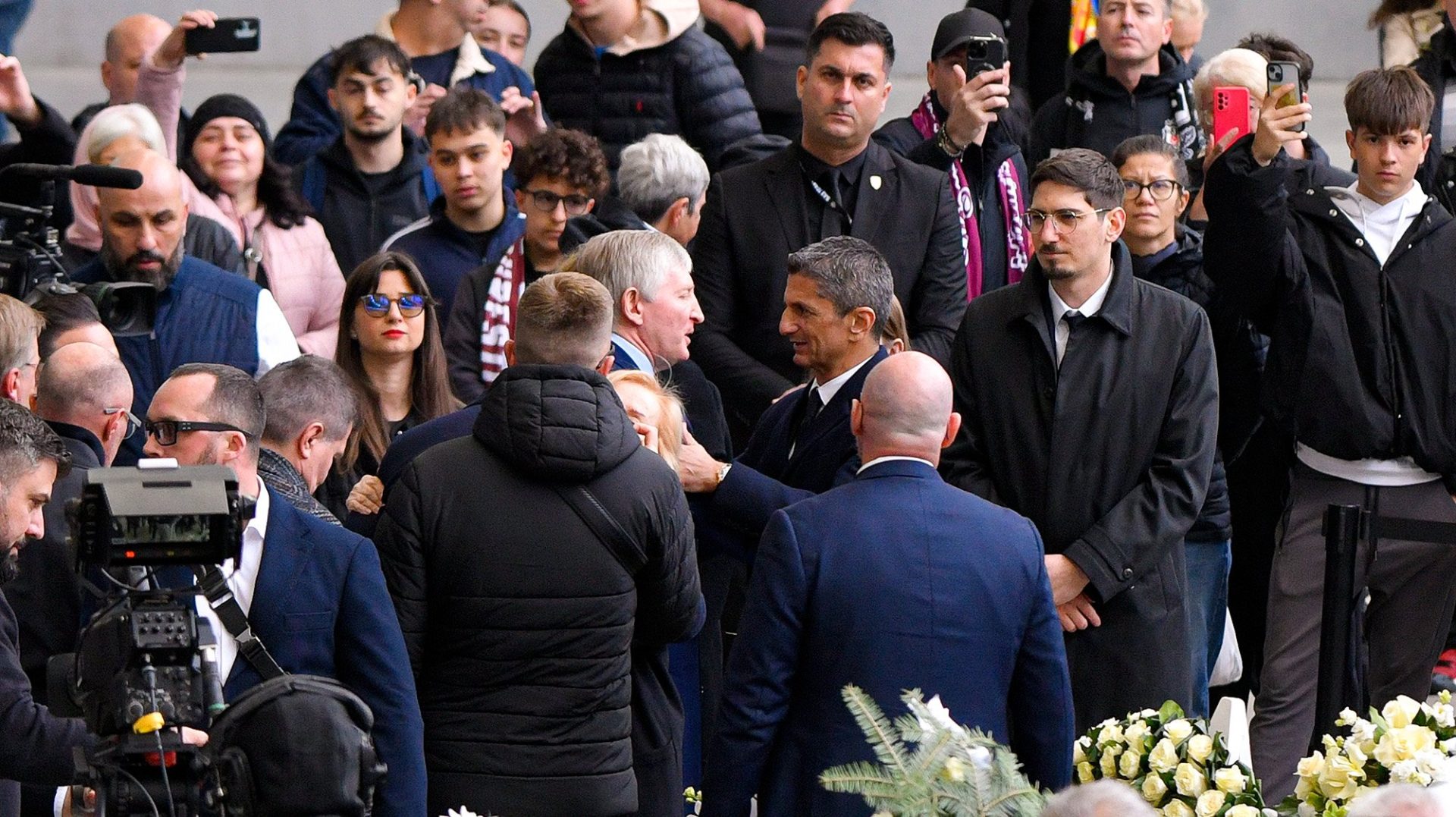 Ahmetov, generos cu Lucescu: Câți bani a primit antrenorul?