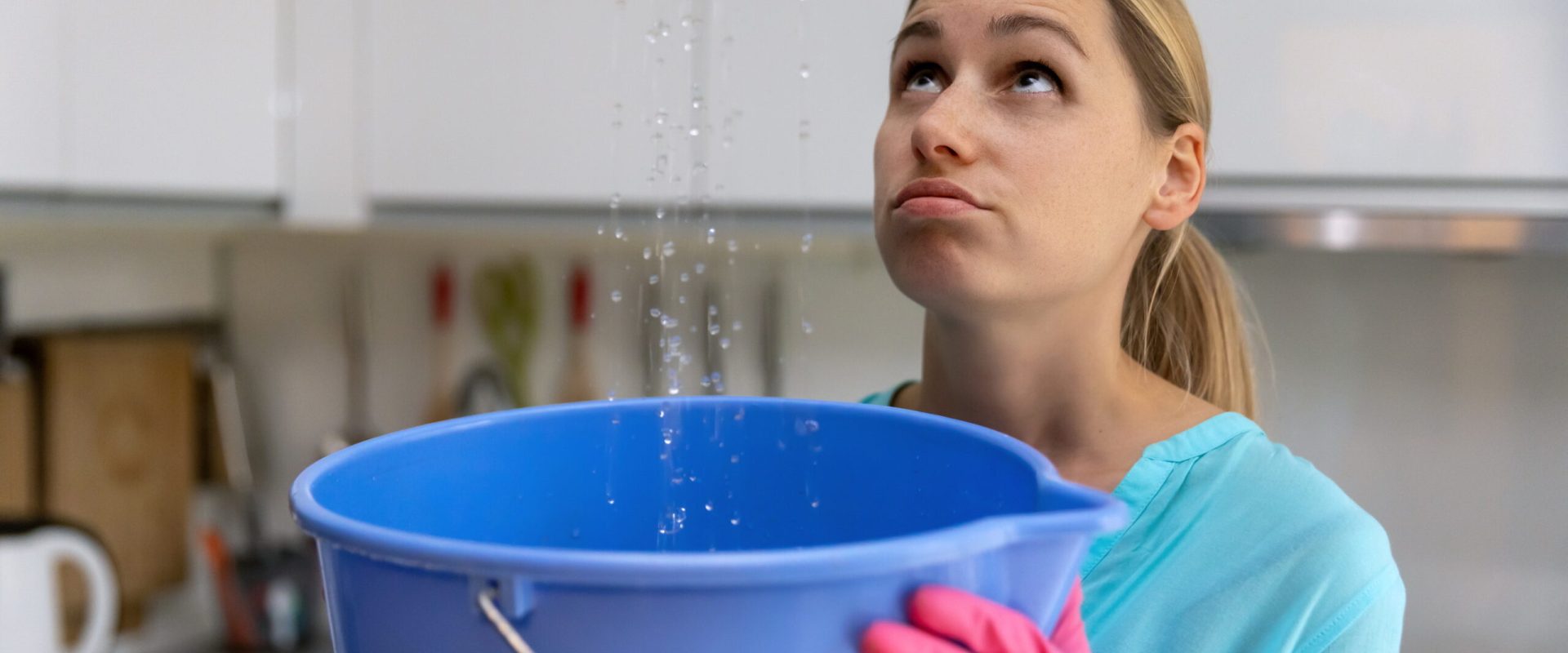 Blocat în fața blocului: Românii, răspundere legală pentru vecini