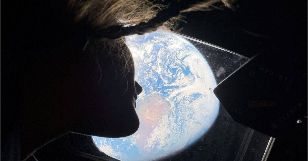 Misiunea Artemis 2 se pregătește să doboare recordul de distanță al misiunii Apollo 13 Astronauții de pe Artemis 2, parte a unei noi ere în explorarea lunară, sunt pe cale să depășească distanța maximă parcursă de Apollo 13 față de Pământ