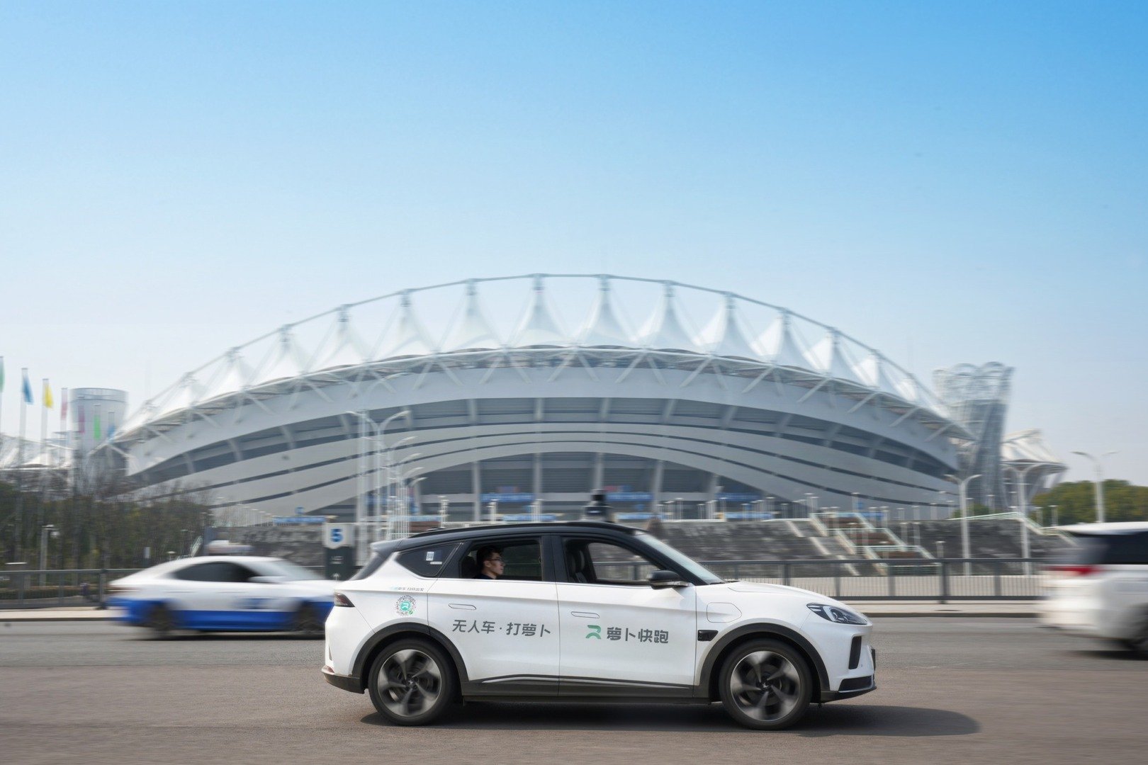 Defecțiune la robotaxi-urile Baidu: Haos în Wuhan