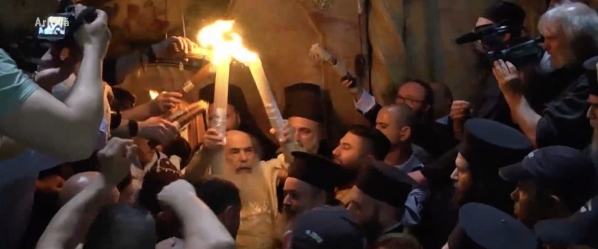 Biserica Sfântului Mormânt din Ierusalim, redeschisă: Lumina Sfântă, din nou la credincioși