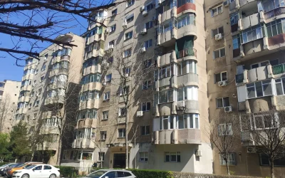 Blocuri: Proprietarii achită și pentru scara vecinilor. E legal