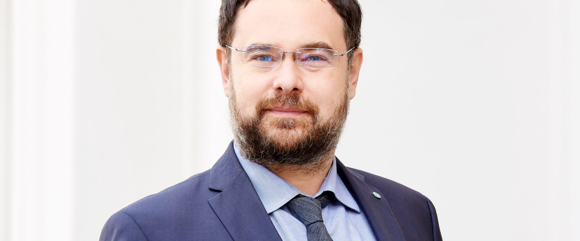 CFA România, despre listarea companiilor de stat: Beneficii pentru economie