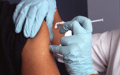 Sânge după vaccinare anti-COVID: Ce spun autoritățile medicale din România