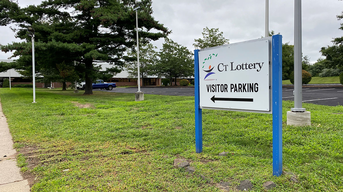 Bărbat din Connecticut, fericitul câștigător a 1 milion de dolari la loterie