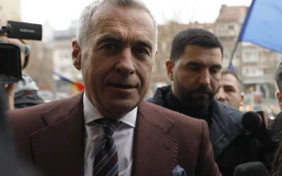 Călin Georgescu, apel dramatic la PSD, PNL și AUR: „Momentul e critic”