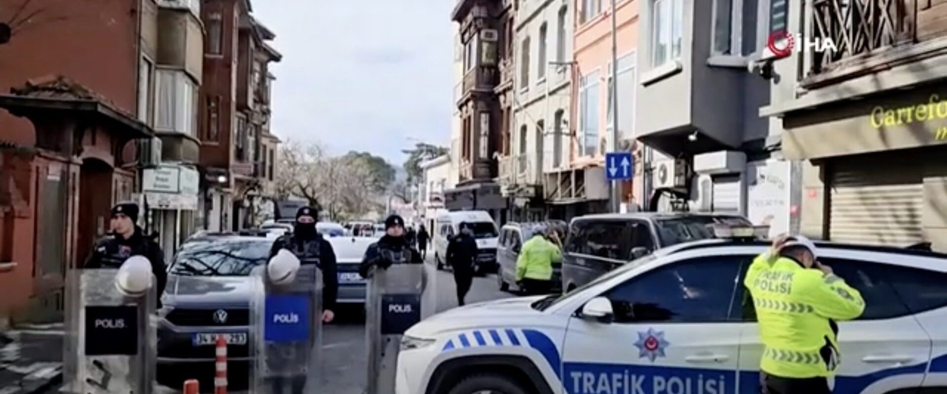 Atac armat într-un liceu din sud-estul Turciei: Zeci de victime?