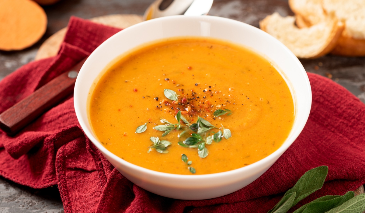 Rețete rapide și simple de supe detox după Paște: Scapă de kilograme