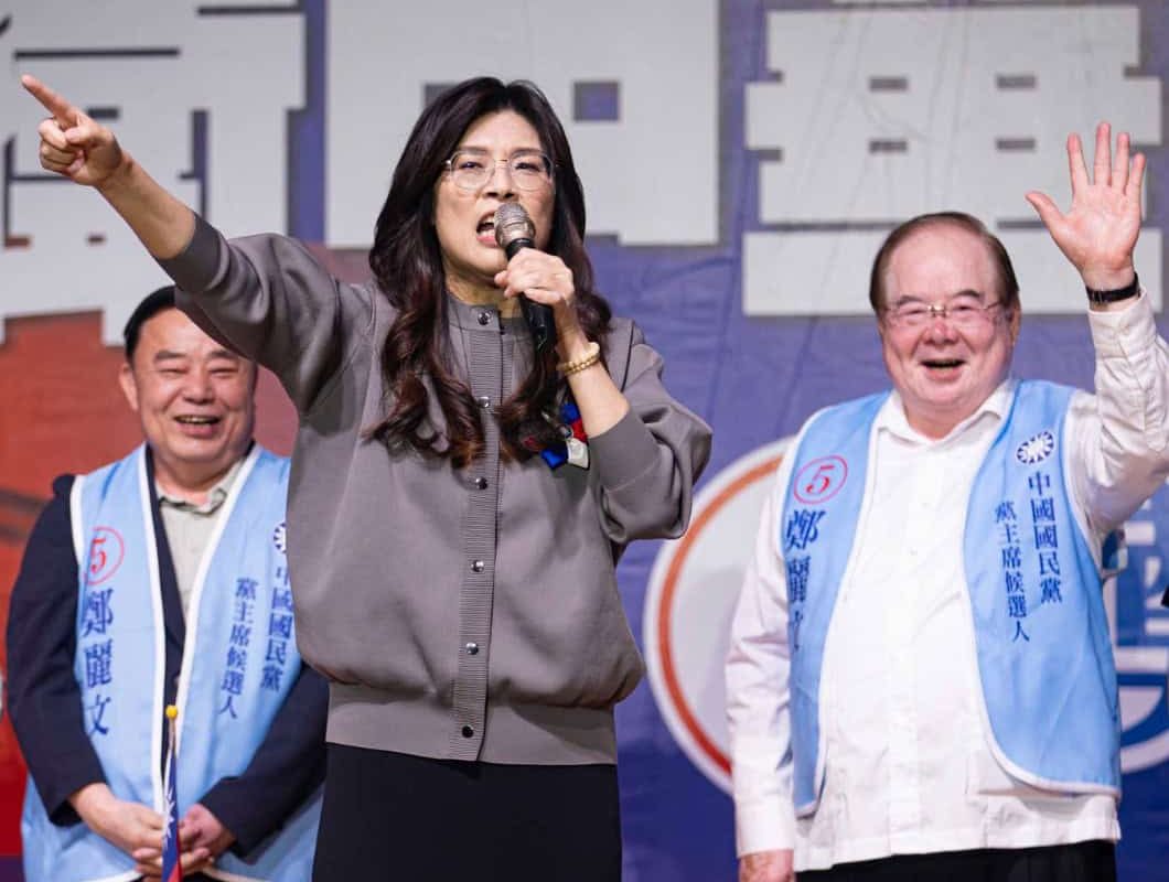 Șefa opoziției din Taiwan, vizită-șoc în China: Cheng Li-wun cere reconciliere