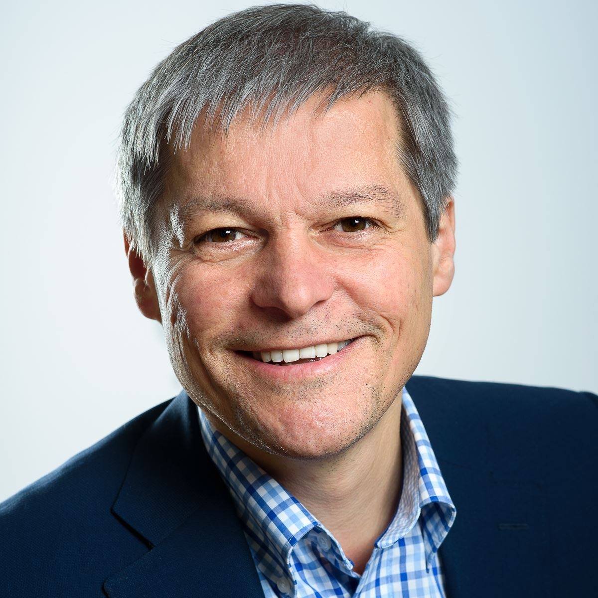 Dacian Cioloș, Consilier Prezidențial de Luni: Decizia Intră în Vigoare Oficial Fostul prim-ministru, Dacian Cioloș, va începe luni, 6 aprilie, activitatea în calitate de consilier prezidențial