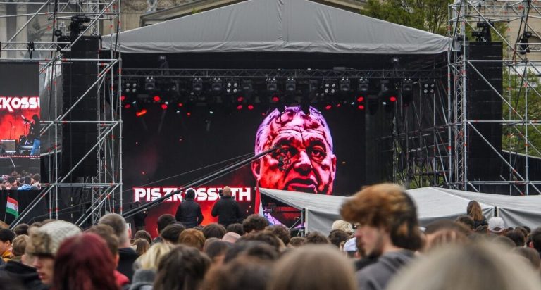 Lebedele negre zguduie Ungaria: Cine sunt surprizele de la alegeri