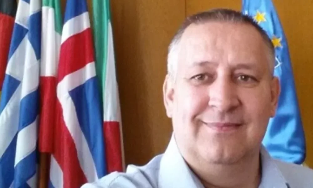 Omul lui Grindeanu, Cristian Anton, cu 500.000 de euro în pantofi, vrea liber