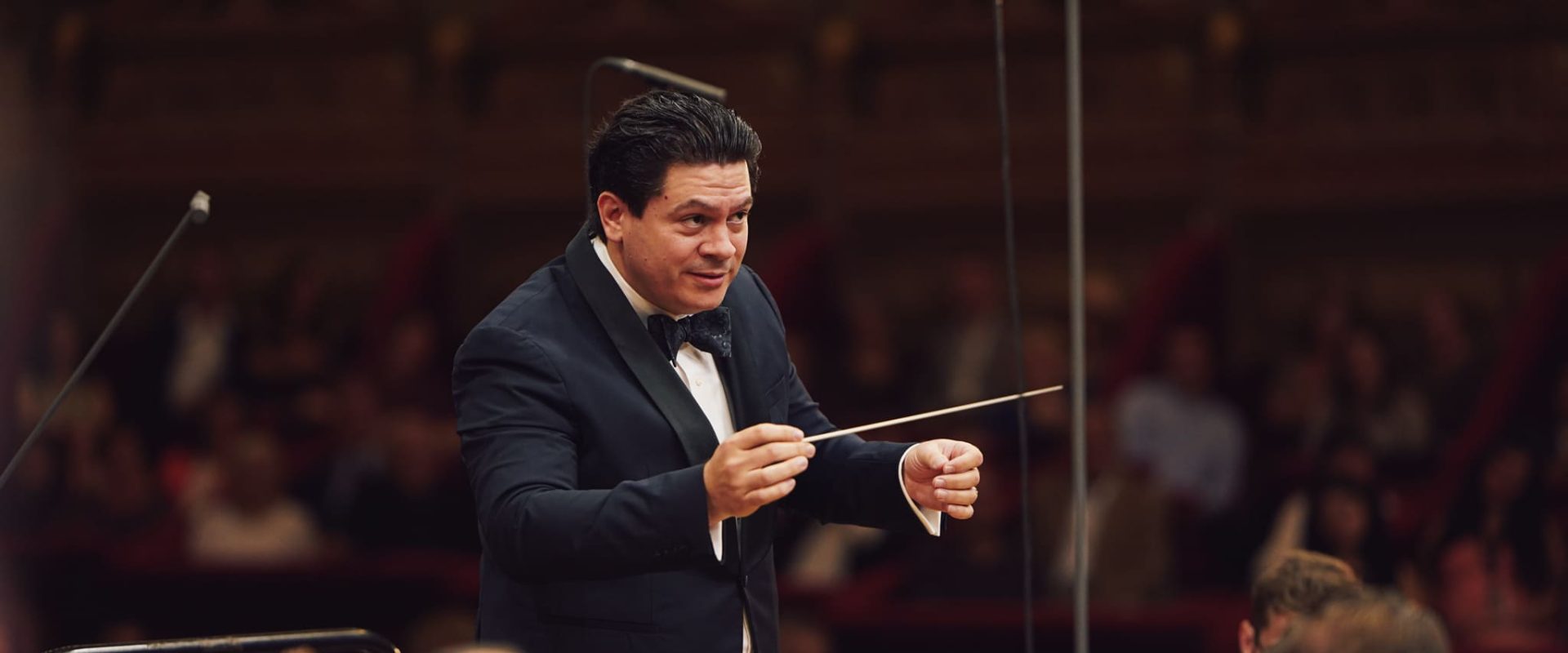 Măcelaru, masterclass gratuit la Enescu 2026: Publicul e invitat