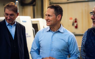 CEO Sig Sauer, Ron Cohen, la Cugir: Parteneriat cu uzina de armament?