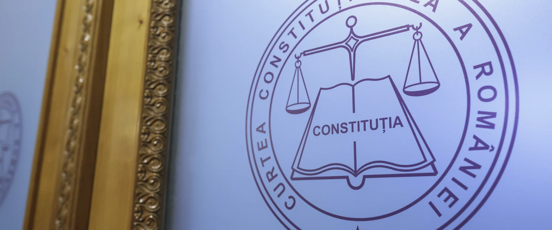 Stresul românilor, răsplătit cu 2.300 de euro în plus la salariu