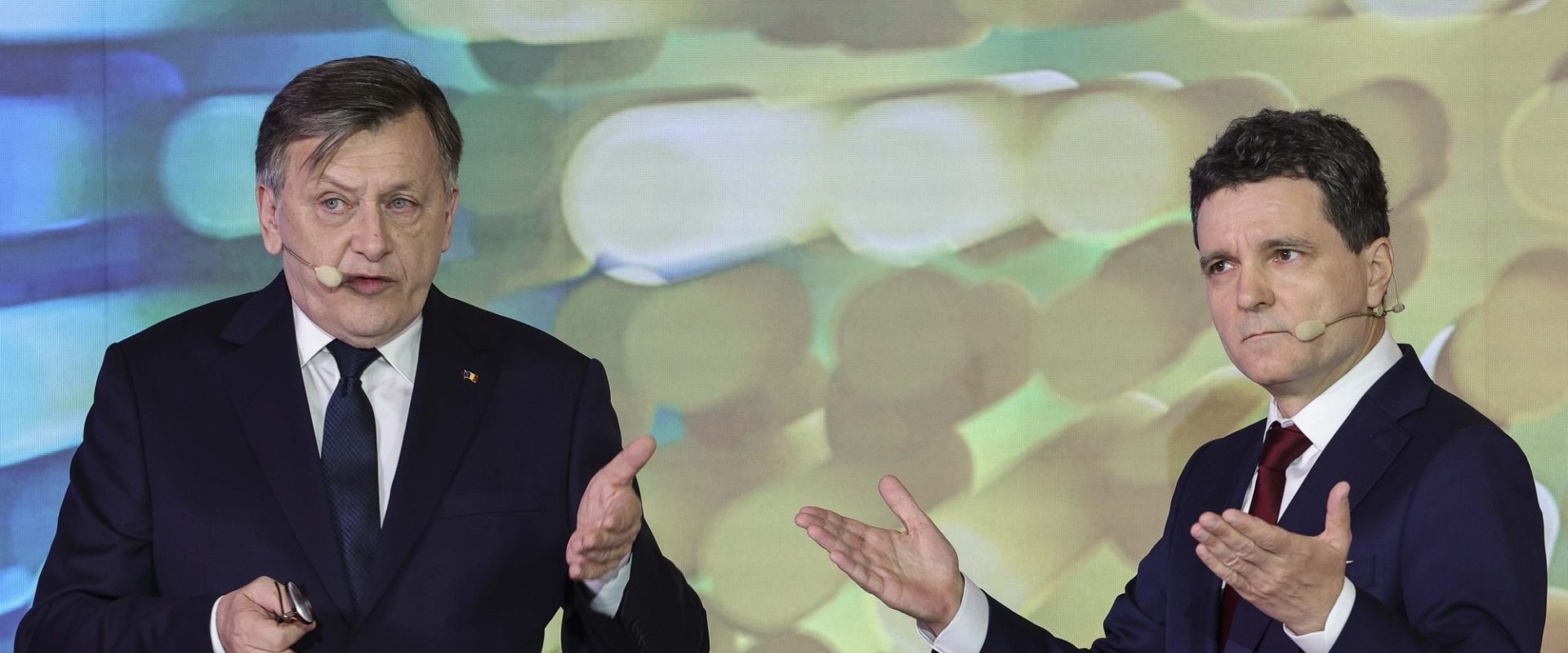 Crin Antonescu, apărare fulgerătoare pentru Nicușor Dan: „Trădarea”, un teatru ieftin