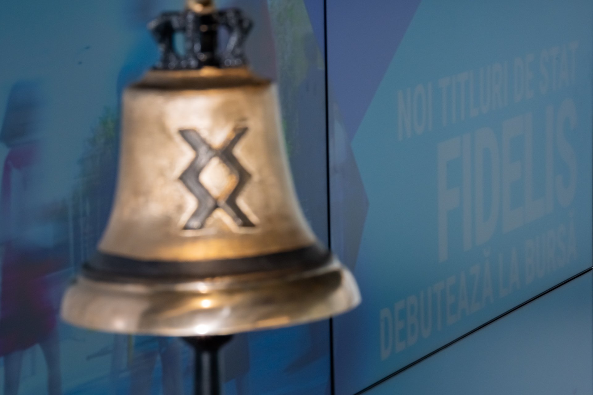 Titluri de stat FIDELIS cu dobânzi de până la 7,60%: Românii au subscris peste 4 miliarde lei