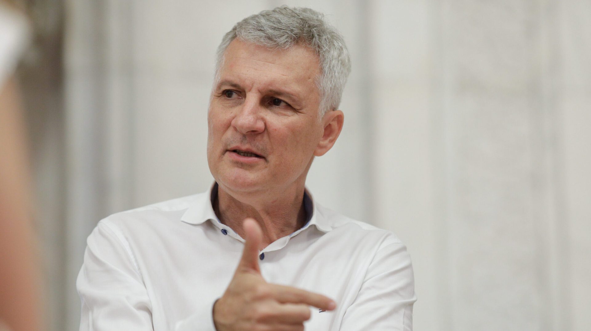 Zamfir: PSD schimbă „pilotul” guvernului, moțiune de cenzură în pregătire