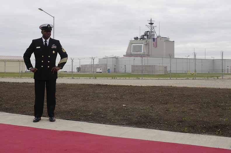 Analist maghiar: România, cap de pod militar american după tensiuni. Alertă la Deveselu