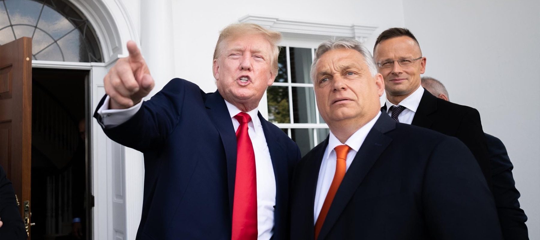 Trump, promisiuni de bani pentru Orban înainte de alegerile cruciale din Ungaria