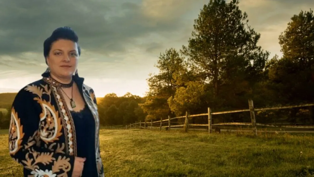 A fugit din București la țară: „Munca ne scapă de boală”