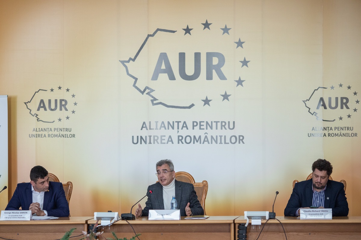 Peiu îl pune la punct pe Simion: AUR votează moțiunea PSD împotriva Guvernului