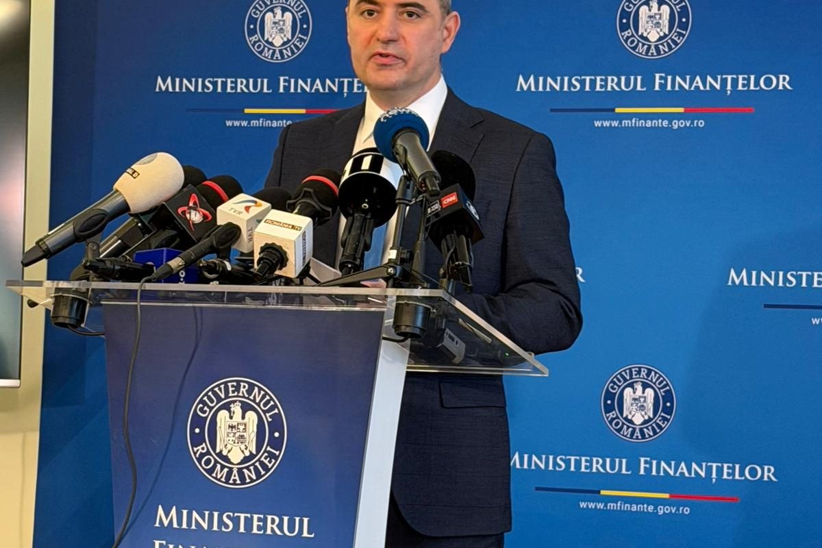 Decizie iminentă la Ministerul Finanțelor: Două măsuri pentru a controla prețurile la carburanți Ministerul Finanțelor se pregătește să adopte una dintre cele două măsuri pentru a gestiona prețurile la carburanți